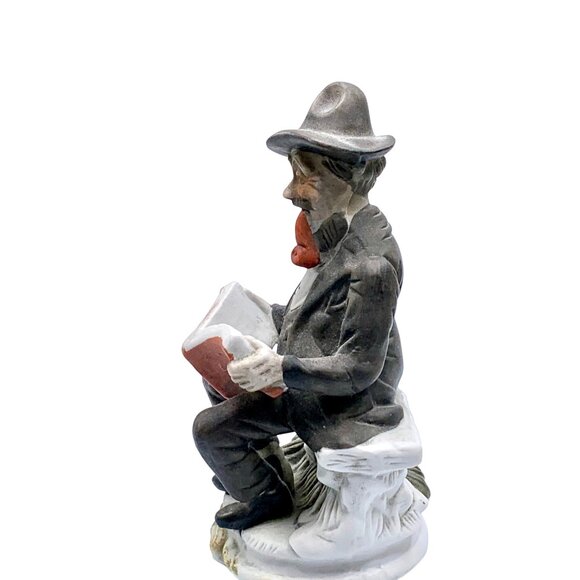Vintage Bisque Figurine Of Old Man With Pipe Hat Reading Book Sitting on Bench - Picture 4 of 11
